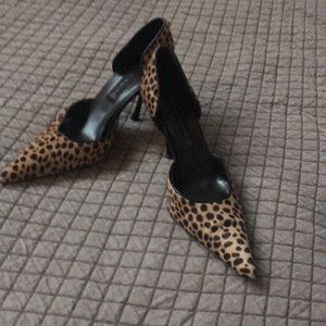 Steve By Steve Madden Cheetah Print heels !